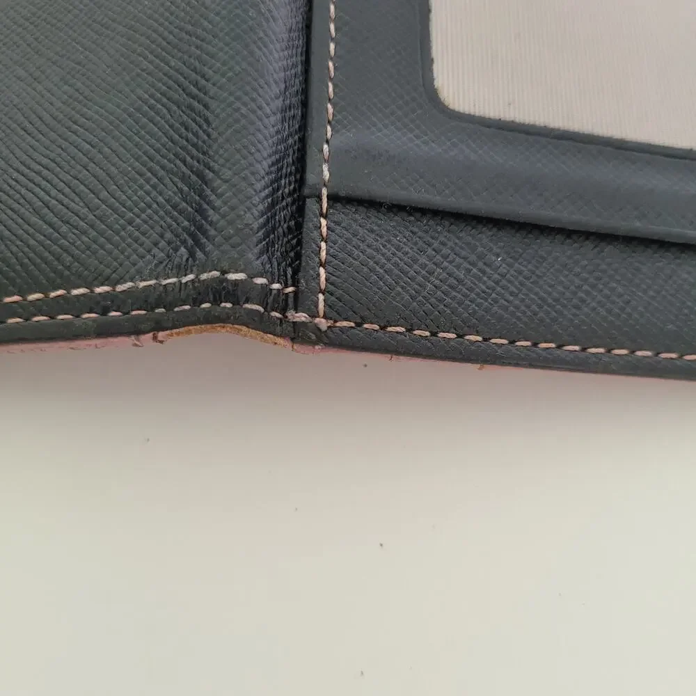 Paul Smith Unisex Leather Black Wallet Credit Card ID Holder Small Bifold Logo